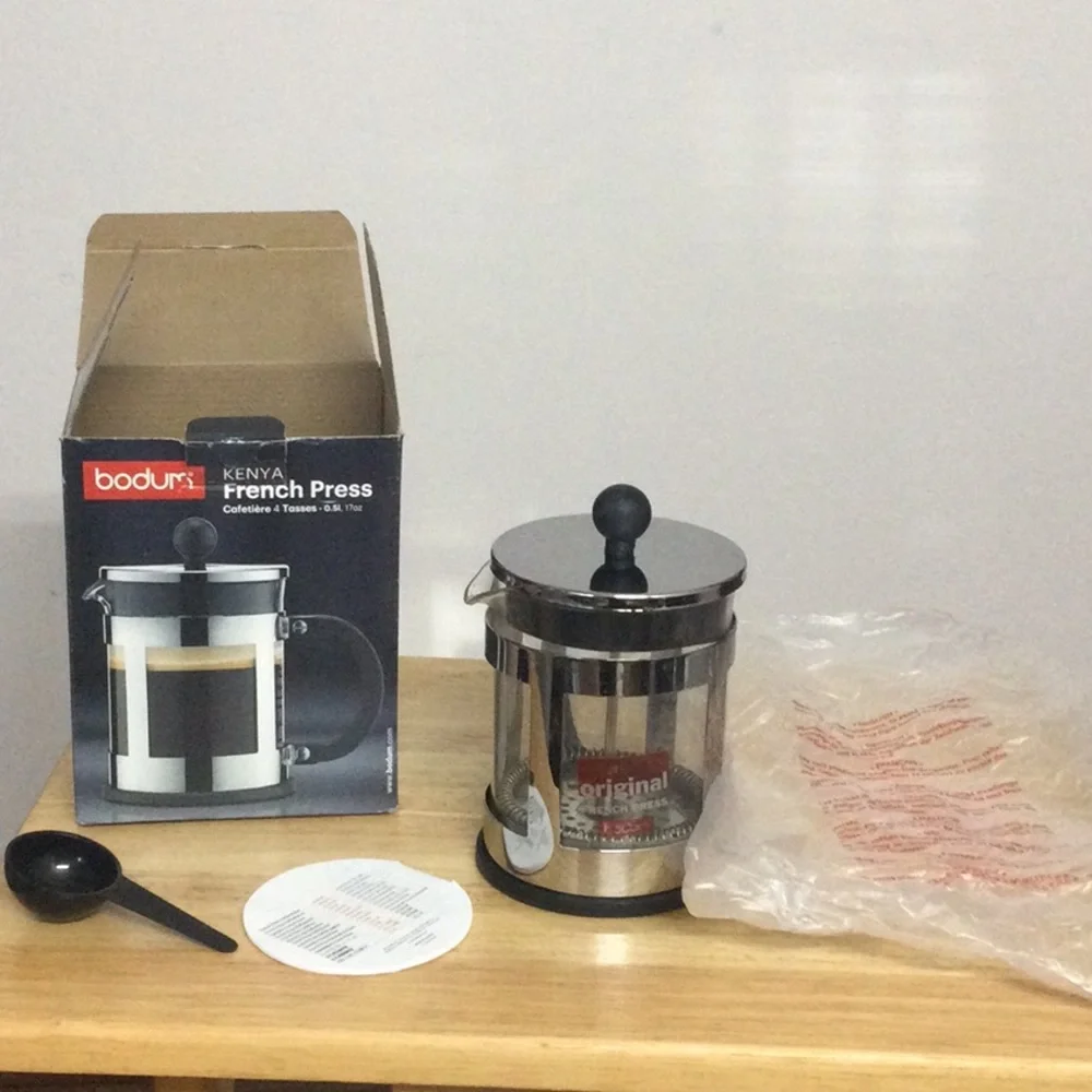 🌞 Bodum Kenya French Press Coffee Maker Makes 4 Cups of Coffee in boxes